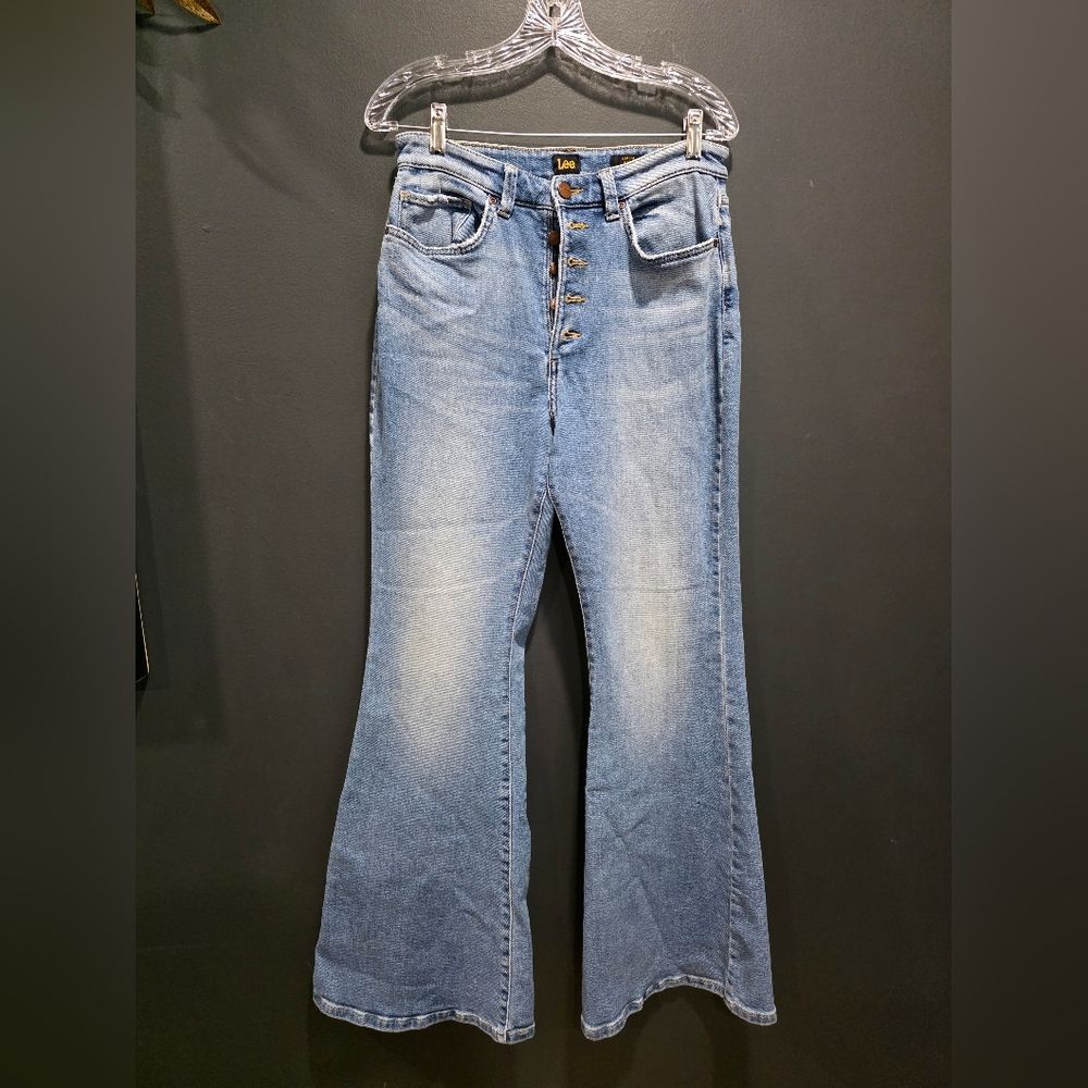Lee Women's Jeans Button Fly High Rise Flare Bell Bottoms Stretch 29 Medium Wash
